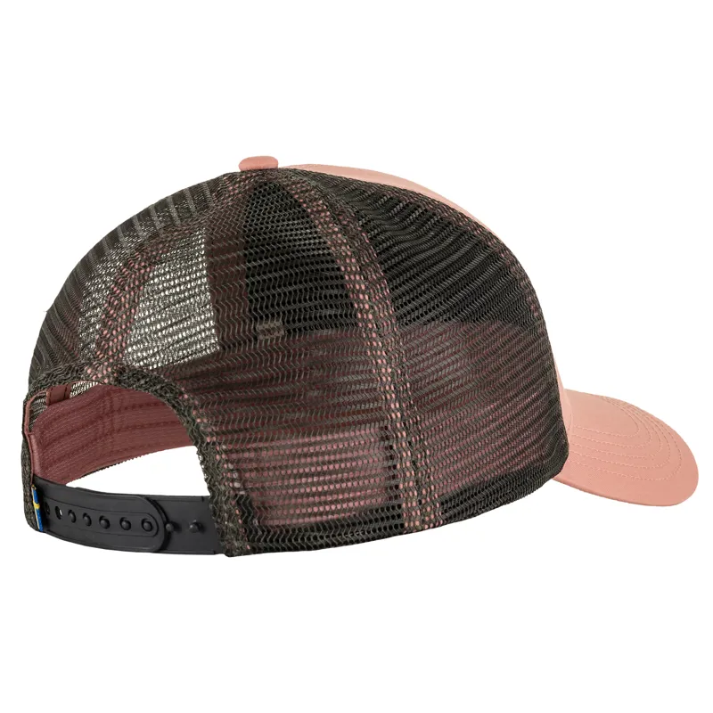 Fjallraven 1960 Logo Langtradarkeps Hat in Dusty Rose-1